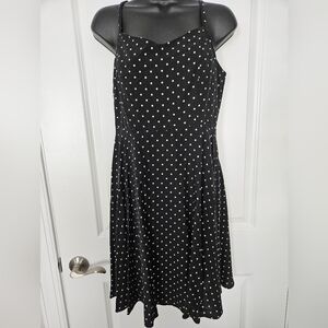 In excellent condition dress. Email me with any questions.